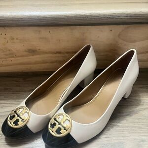 Tory Burch New Chelsea Cap Toe Pump Heels Size 9.5
